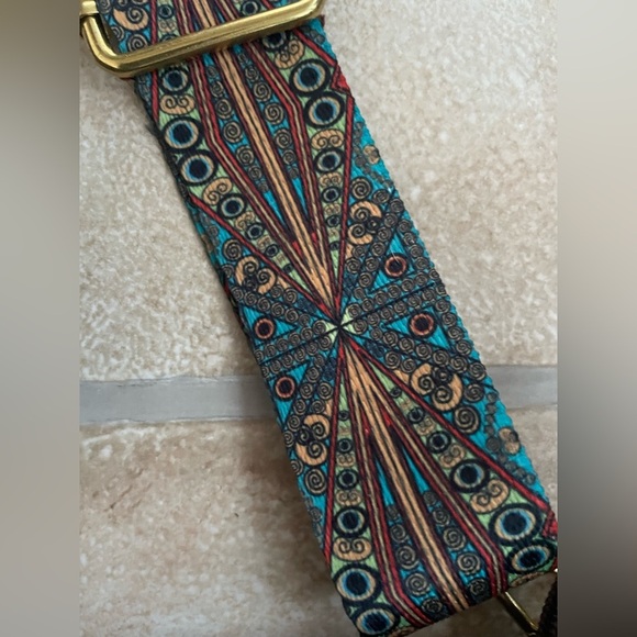 Geometric Brown Faux Leather Strap Hobo / Retro Style Lightweight Crossbody Bag - Picture 2 of 4